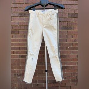 Free People Side Bead Embellished Skinny Distressed Ivory Jeans Womens Size 27